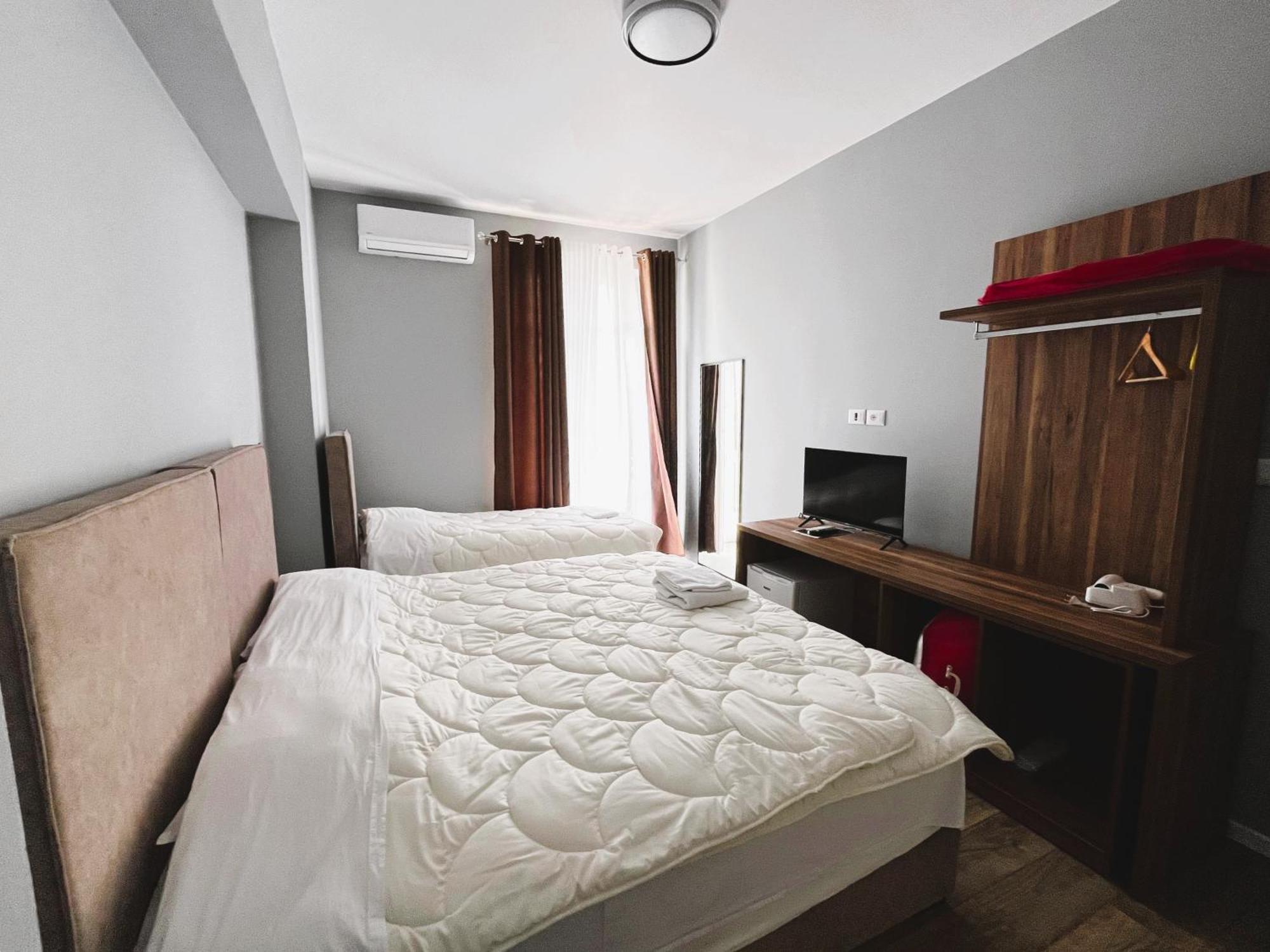 Gjuhadoli Hotel Restaurant Шкодер Экстерьер фото
